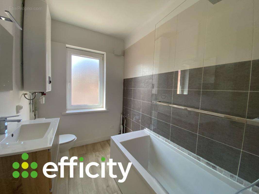 Appartement rénové - photo 6