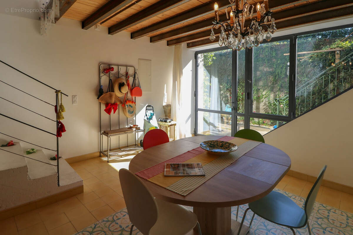 Maison à UZES