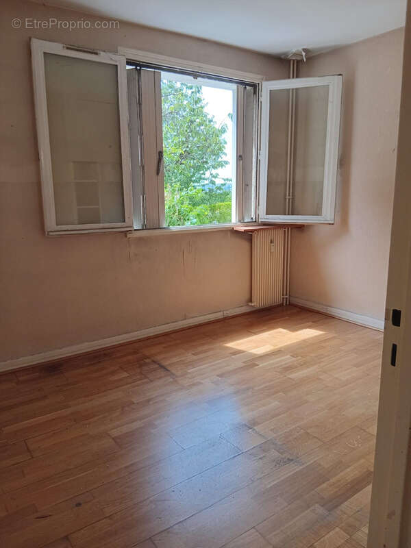 Appartement à BRY-SUR-MARNE