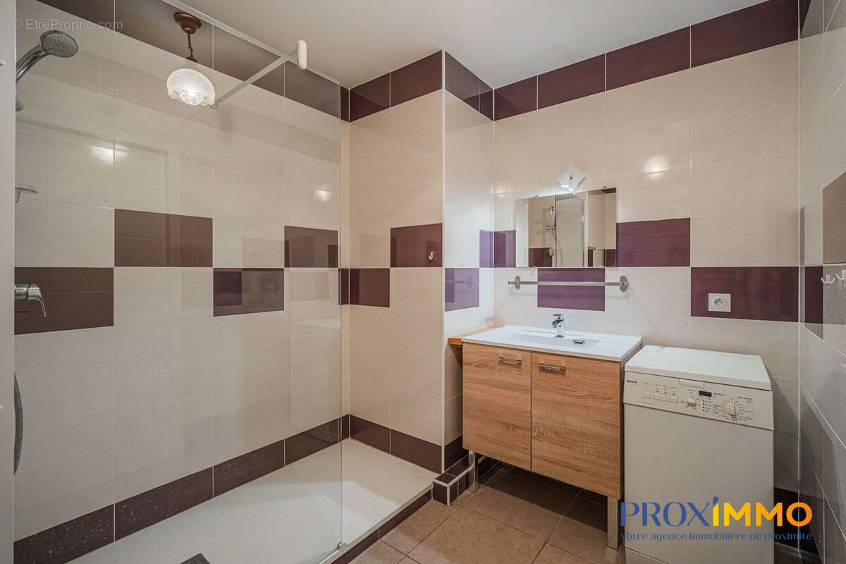Appartement à VOIRON