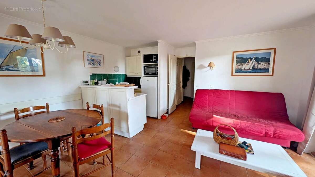 Appartement à SAINT-RAPHAEL