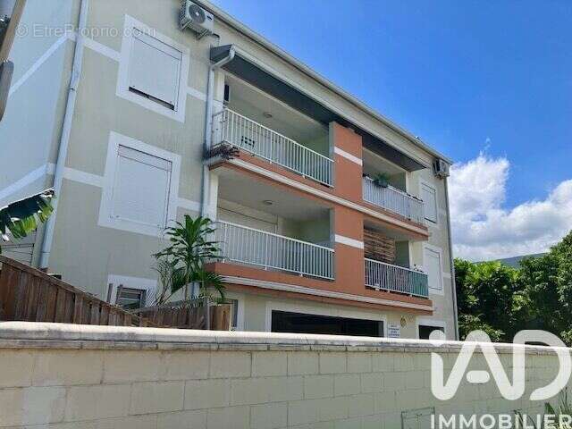 Photo 8 - Appartement à SAINT-DENIS