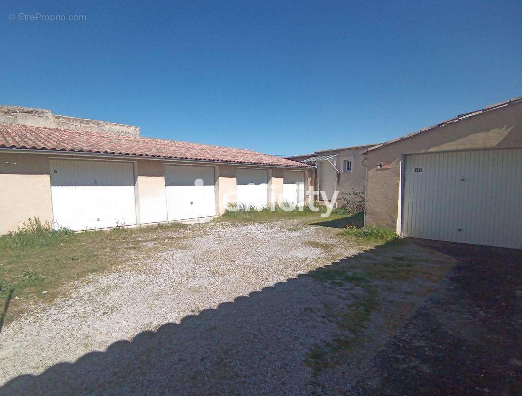 Appartement à SABLET