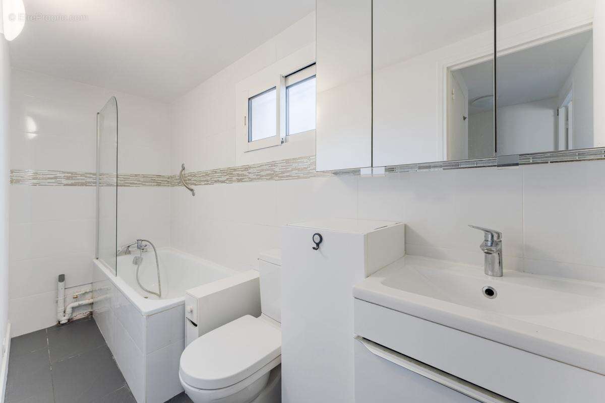 Maison à RILLIEUX-LA-PAPE