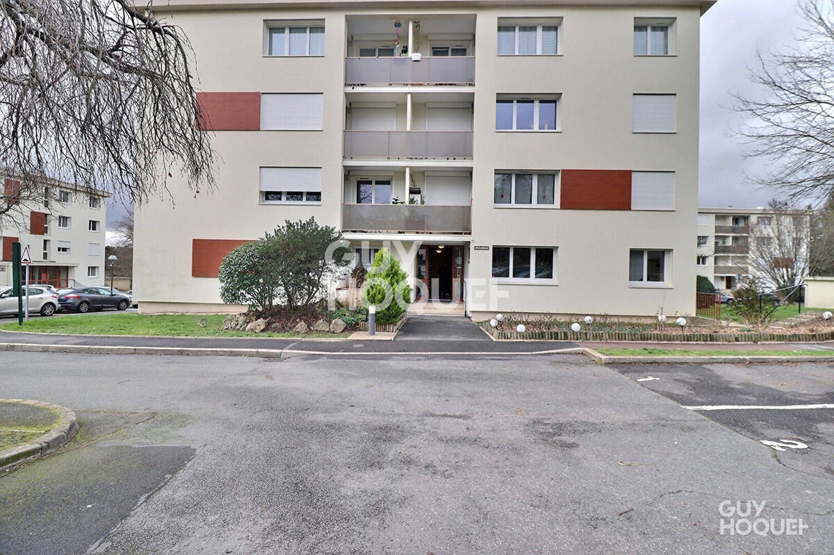 Appartement à SAINT-MICHEL-SUR-ORGE