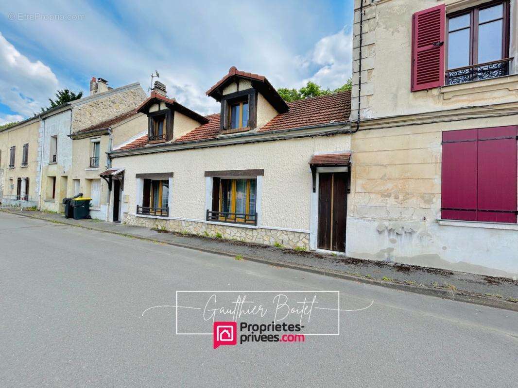 Maison à LIZY-SUR-OURCQ