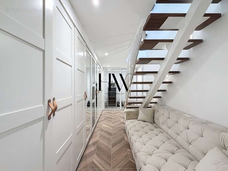 Appartement à ANTHY-SUR-LEMAN