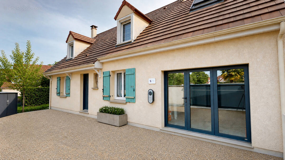 Maison à BREUILLET
