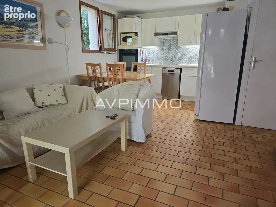 Exclusivité - Mini-villa T3 avec jardin de 110 m2, piscine et parking privatif Le Beausset - photo 5