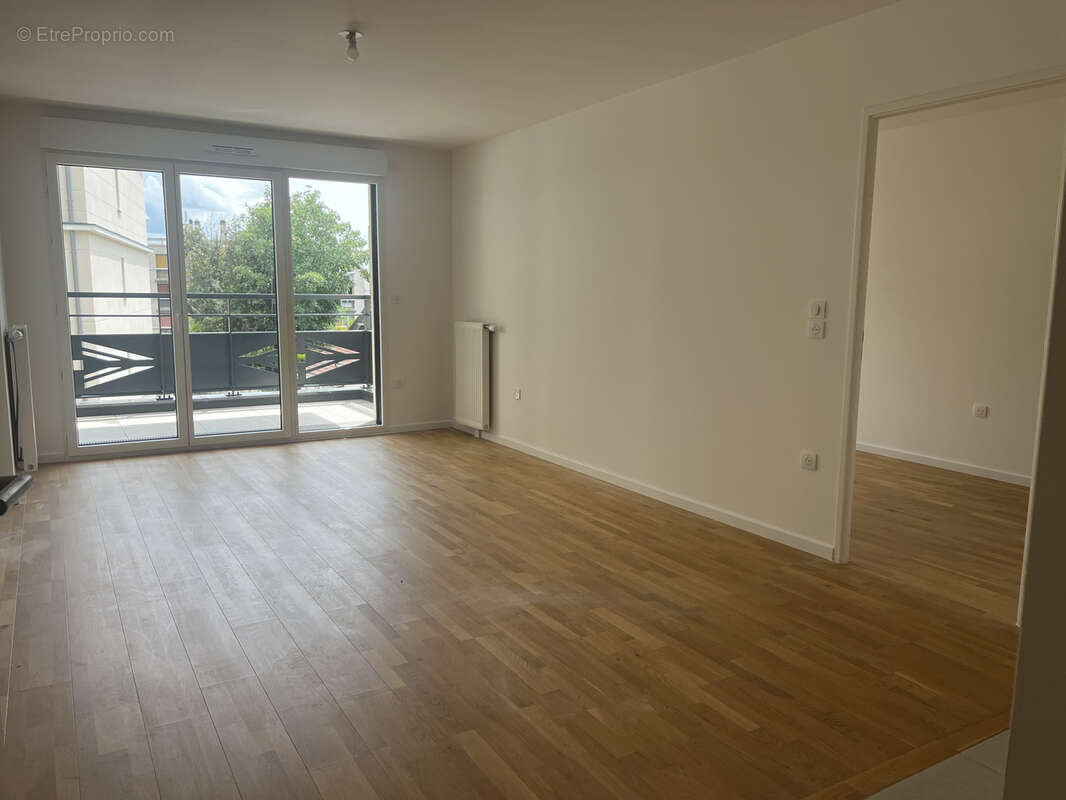Appartement à LE PERREUX-SUR-MARNE