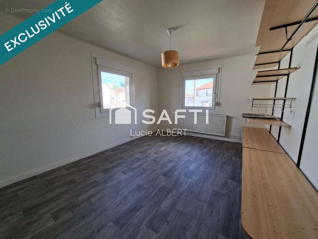 Maison 114 m² à Grostenquin  - photo 7