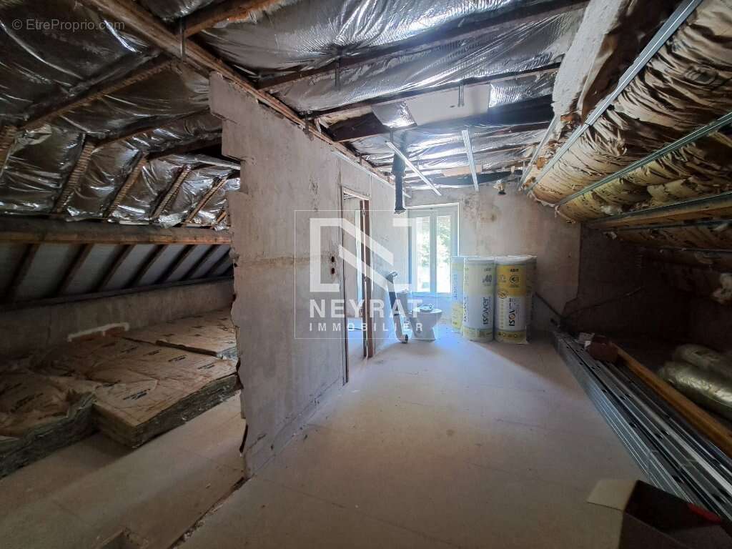 Maison à SAINT-LEGER-DU-BOIS