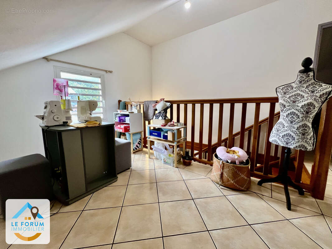 Saint joseph 97480 - charmante maison - 3 chambres - beaux volumes - proche des commodités - photo 7