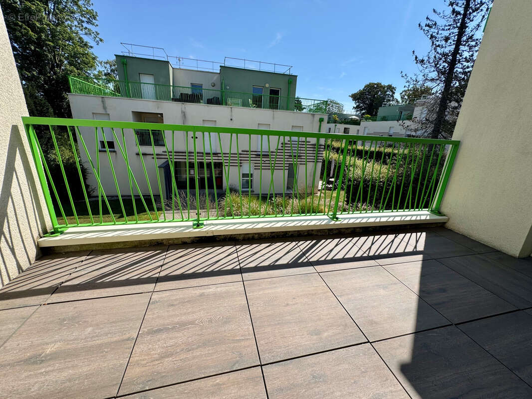 Amiens SUD - T3 72m2 - 2 Chambres - Terrasse - Stationnement privée - photo 10