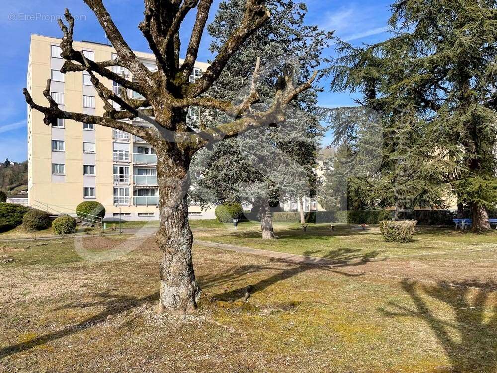 Appartement T4 - Appartement à RENAGE