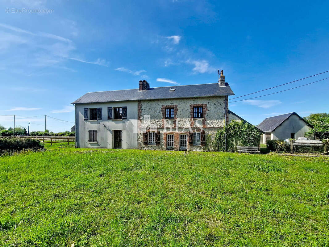 Maison à PENNEDEPIE