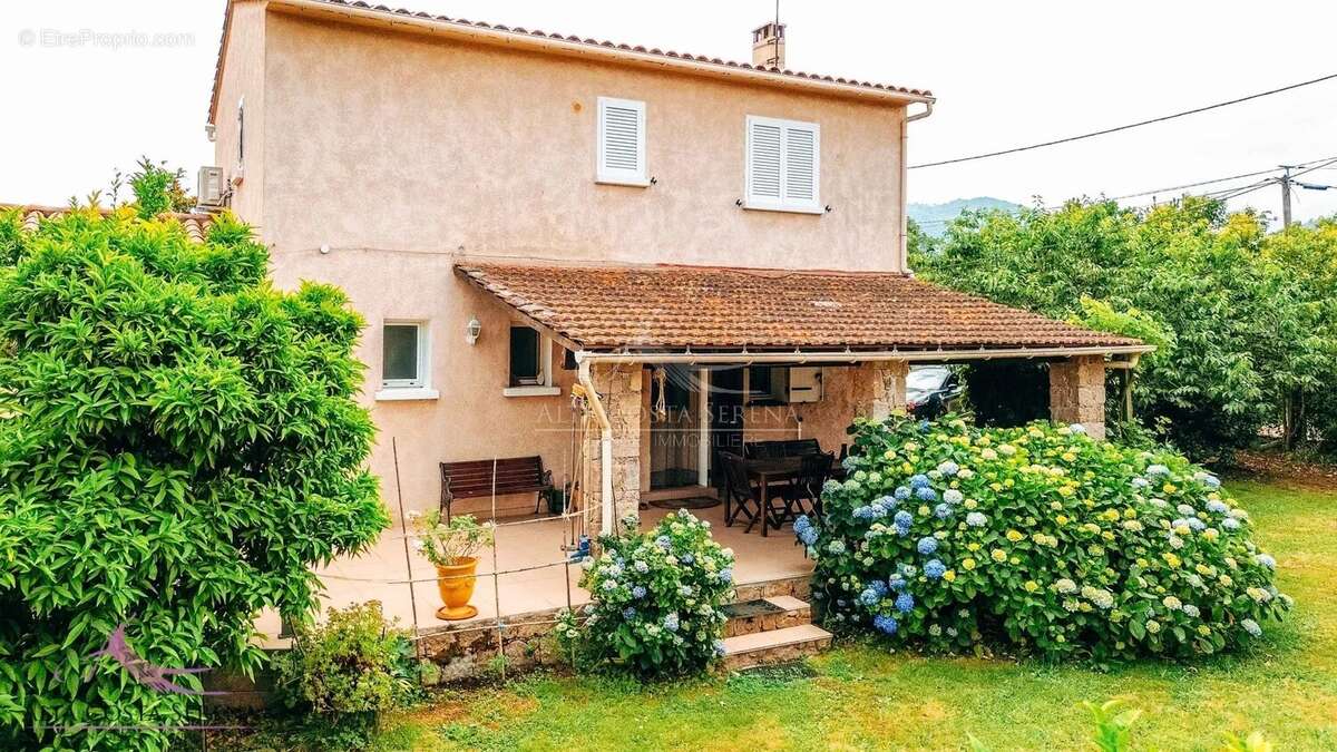 Maison T4 avec dépendance - photo 22