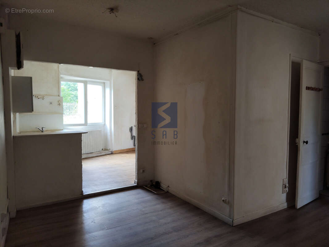 Appartement à LA VOULTE-SUR-RHONE