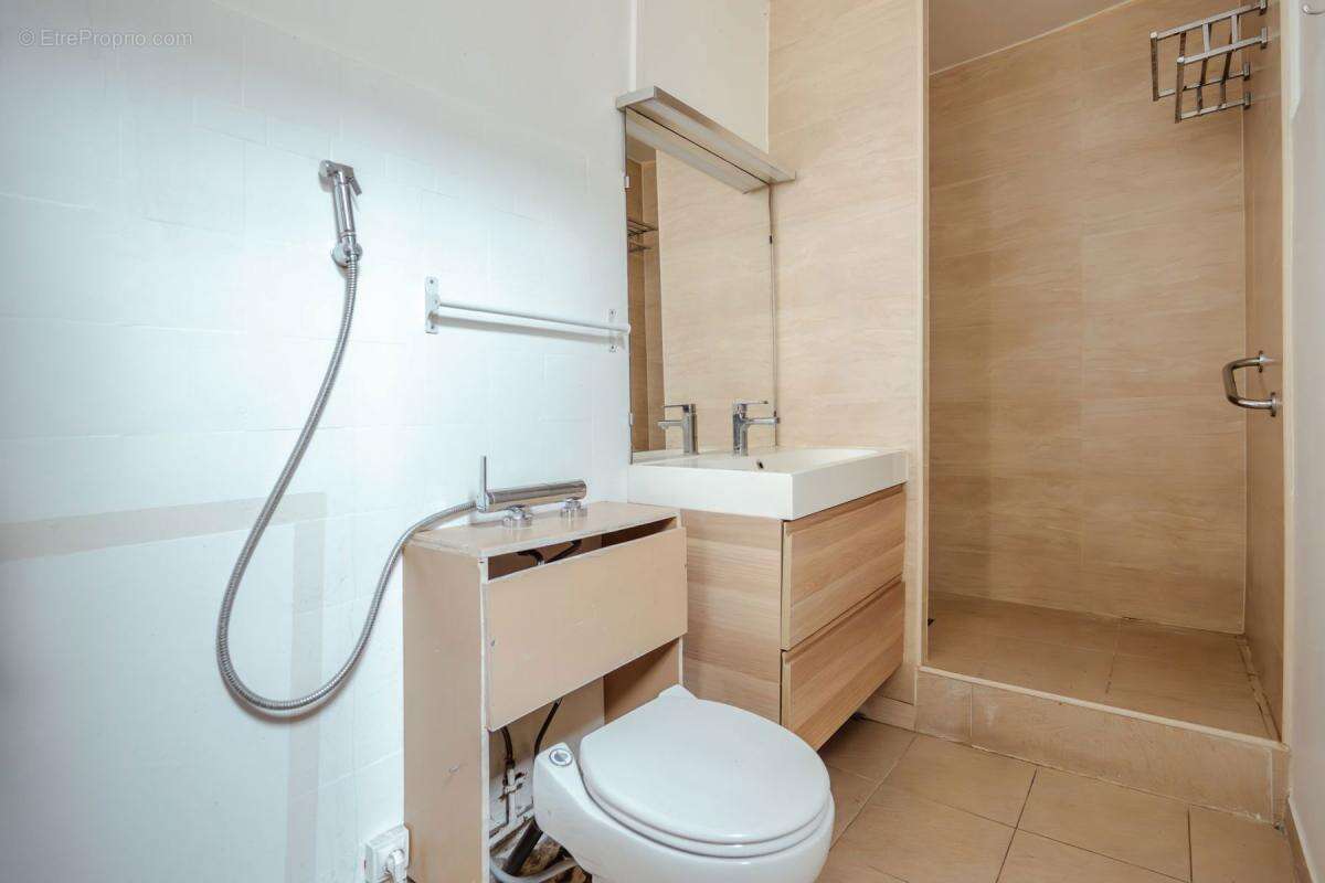 Appartement à PARIS-2E