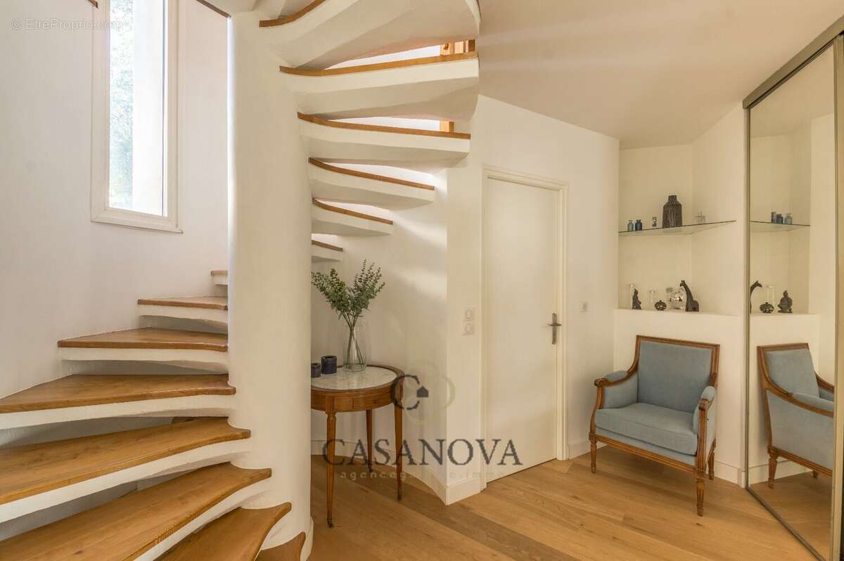 Maison à CASTELNAU-LE-LEZ