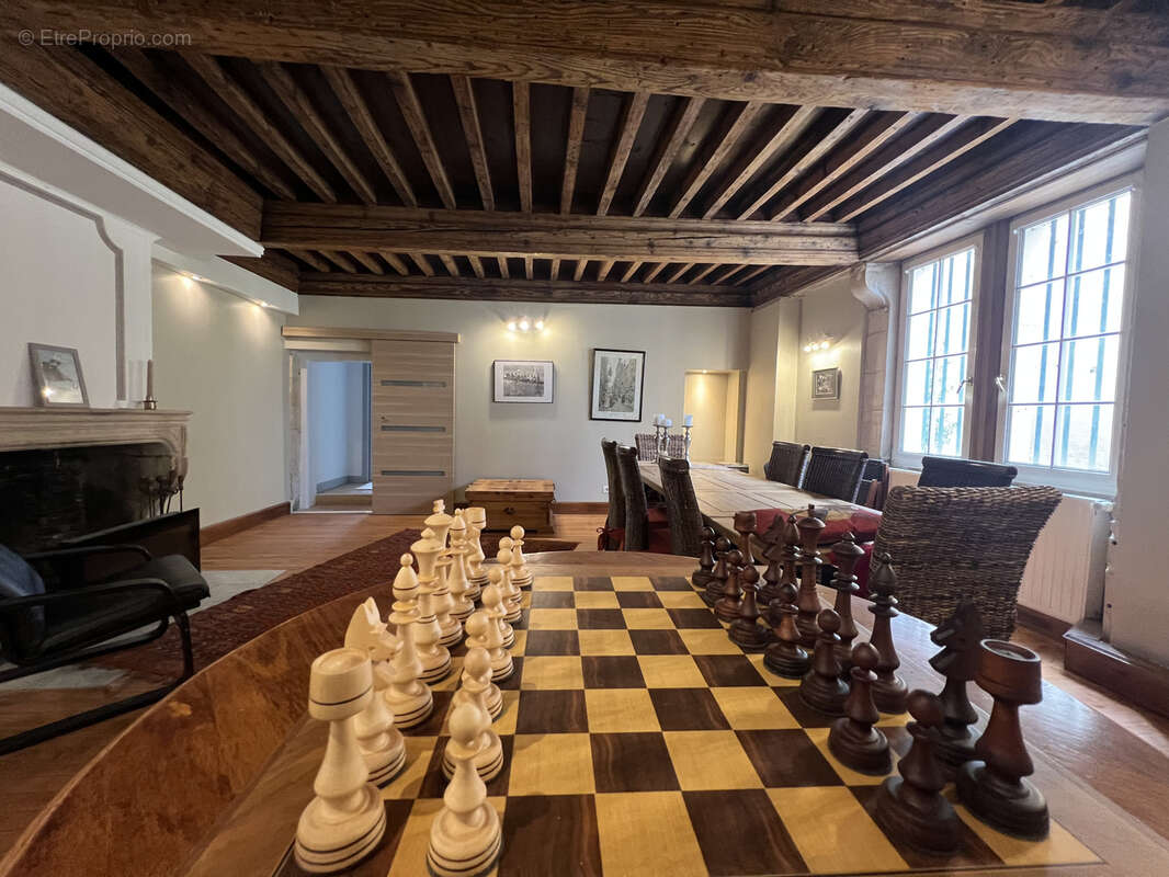 Maison à SAINT-NICOLAS-DE-PORT