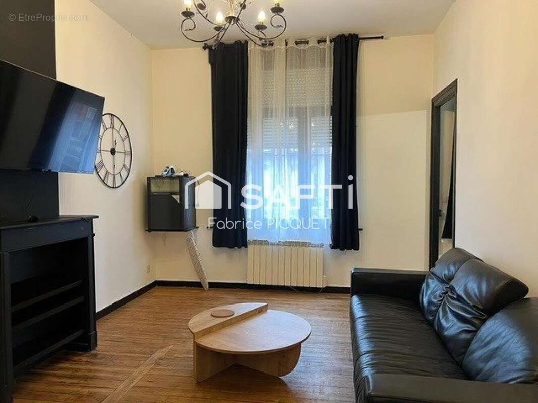 Appartement 428 m² à Valenciennes  - photo 5
