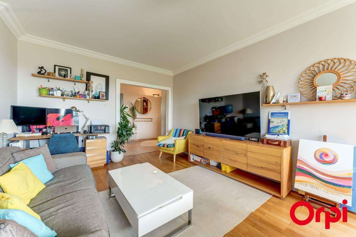 Appartement à CALUIRE-ET-CUIRE