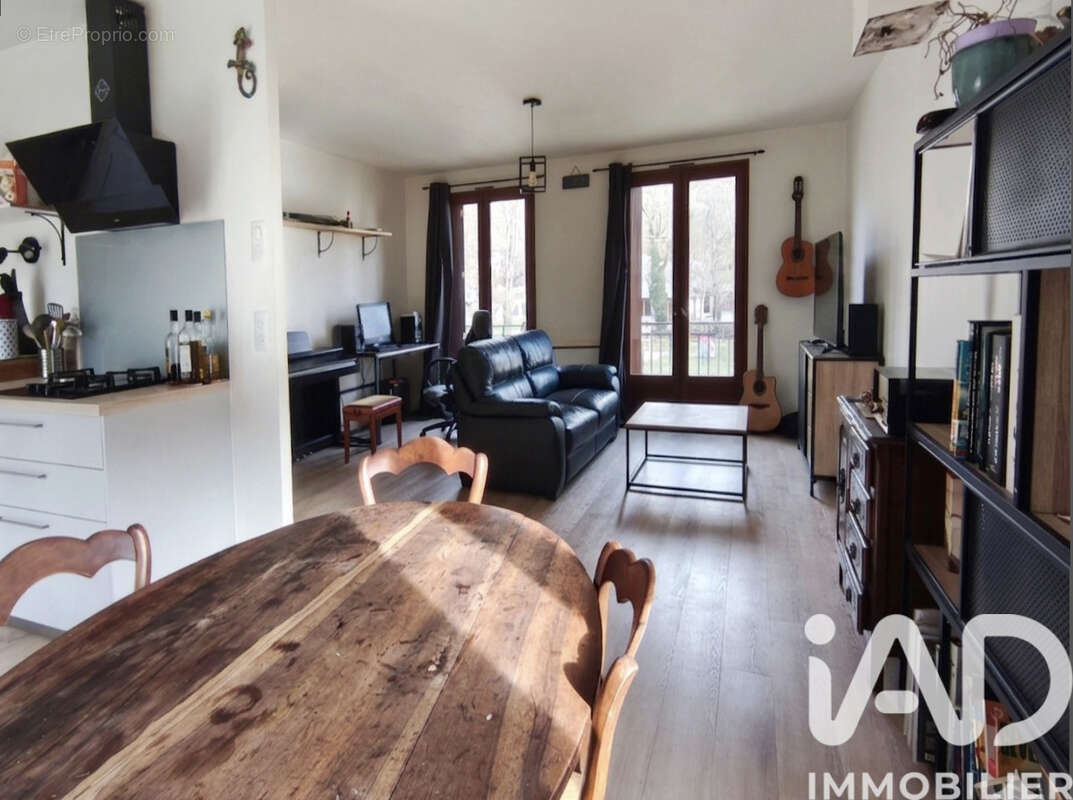Photo 2 - Maison à CHANAC