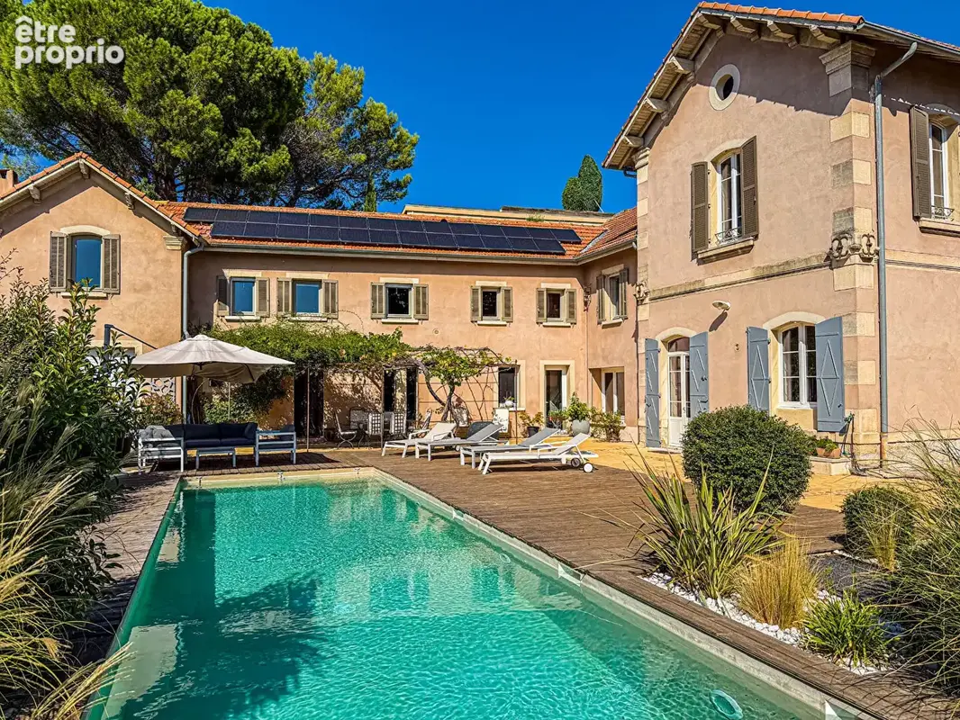Maison à VILLENEUVE-LES-AVIGNON