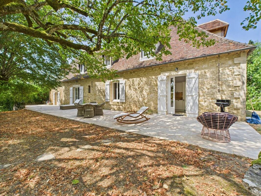 Maison à SARLAT-LA-CANEDA