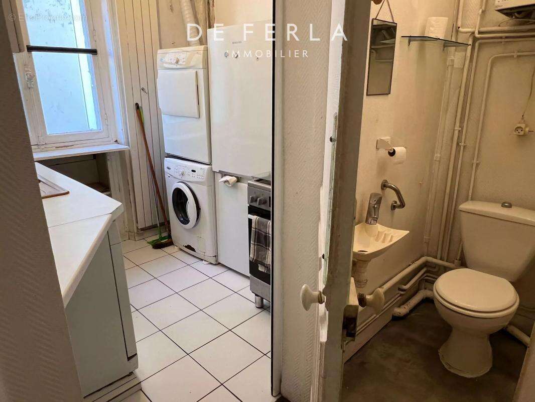 Appartement à PARIS-7E