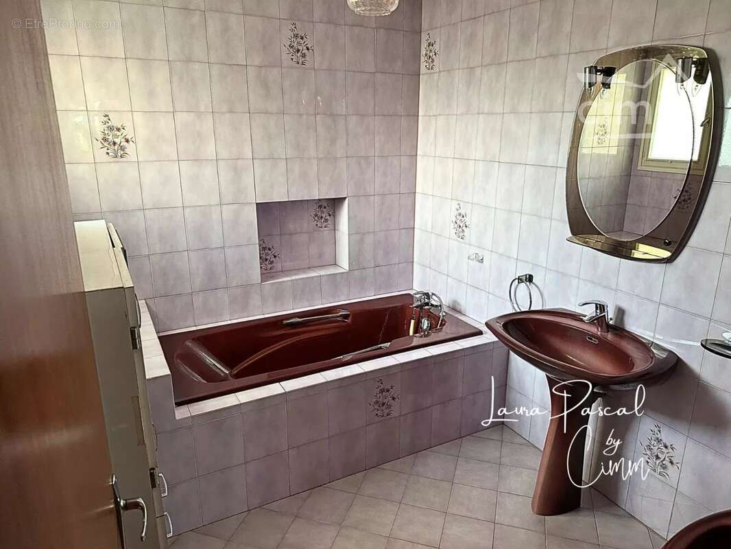 Maison à PLEINE-SELVE