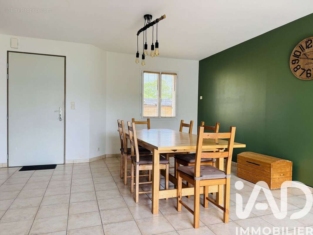 Maison 88 m² à Pannece  - photo 2