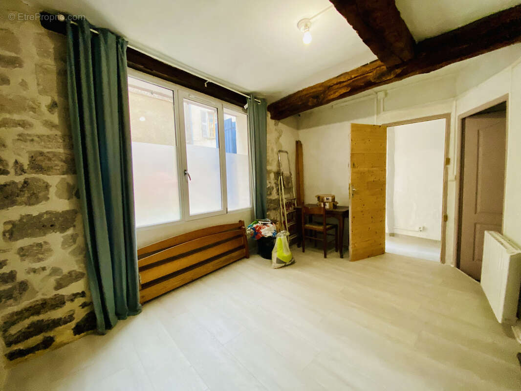 Maison à MALAUCENE