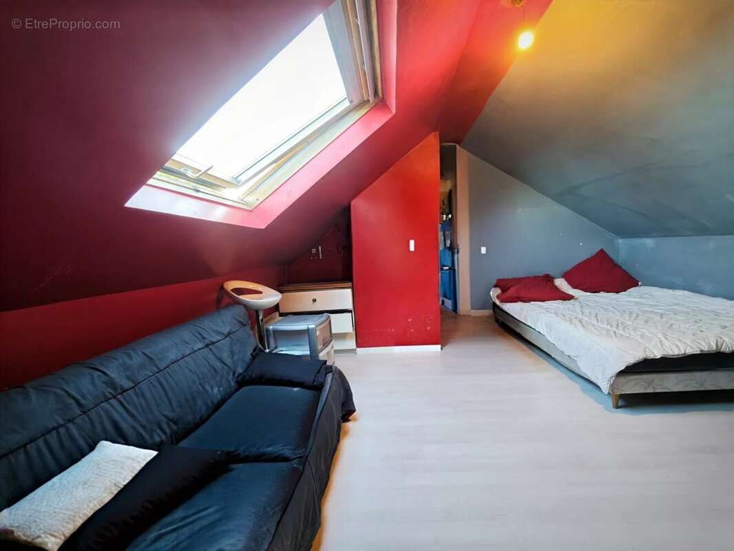 Golbey  Maison 117m2 5 chambres + terrasse + jardin - photo 13