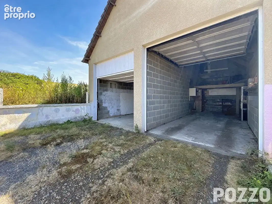 A vendre - saint hilaire du harcouet - terrain 600 m² - centre-ville - garages - terrain constructible - photo 7