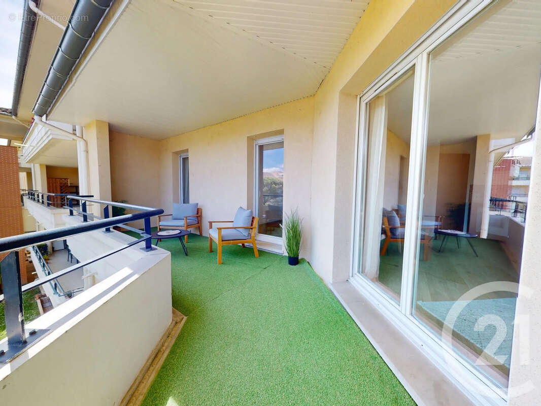 Appartement 57 m² à Blagnac  - photo 2