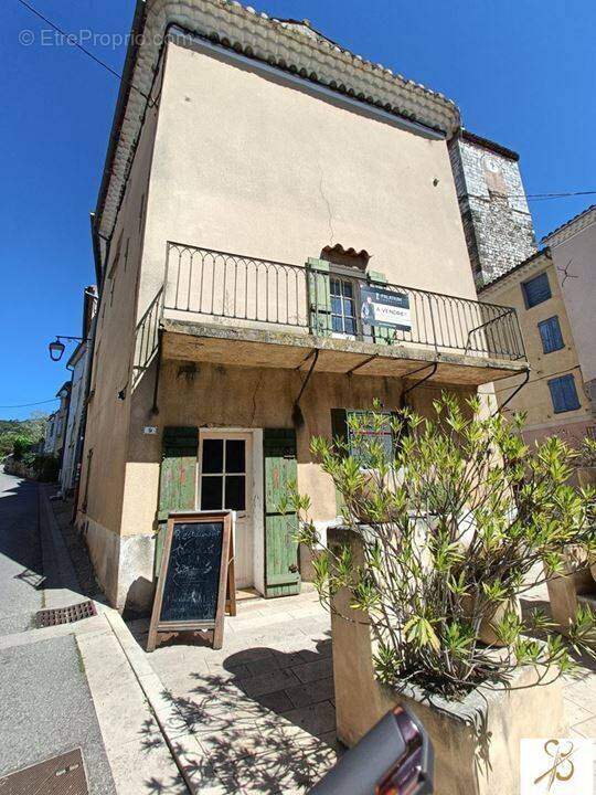 Maison à QUINSON
