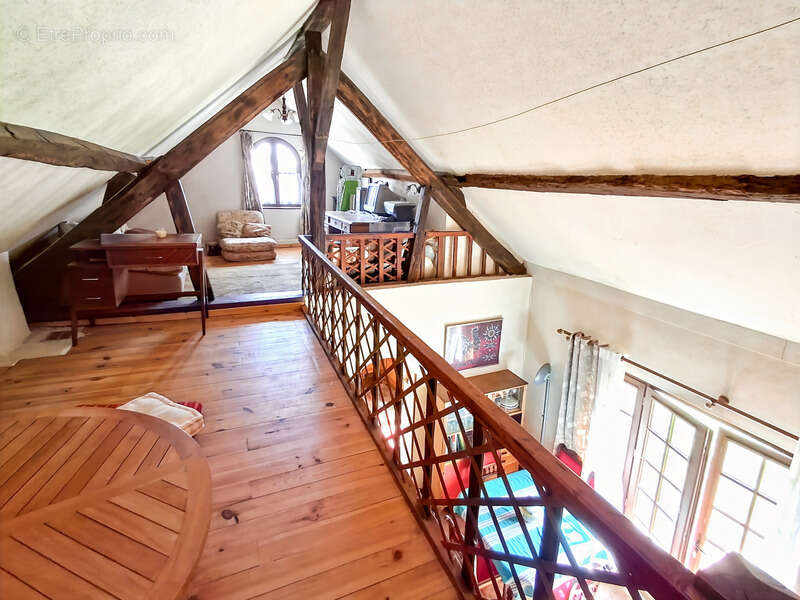 Maison à CLEVILLIERS