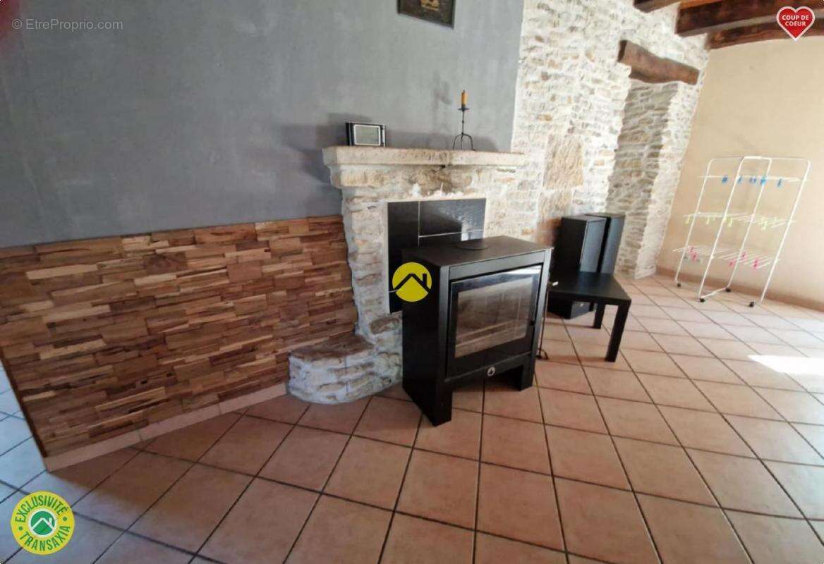 Maison à CHARENTONNAY