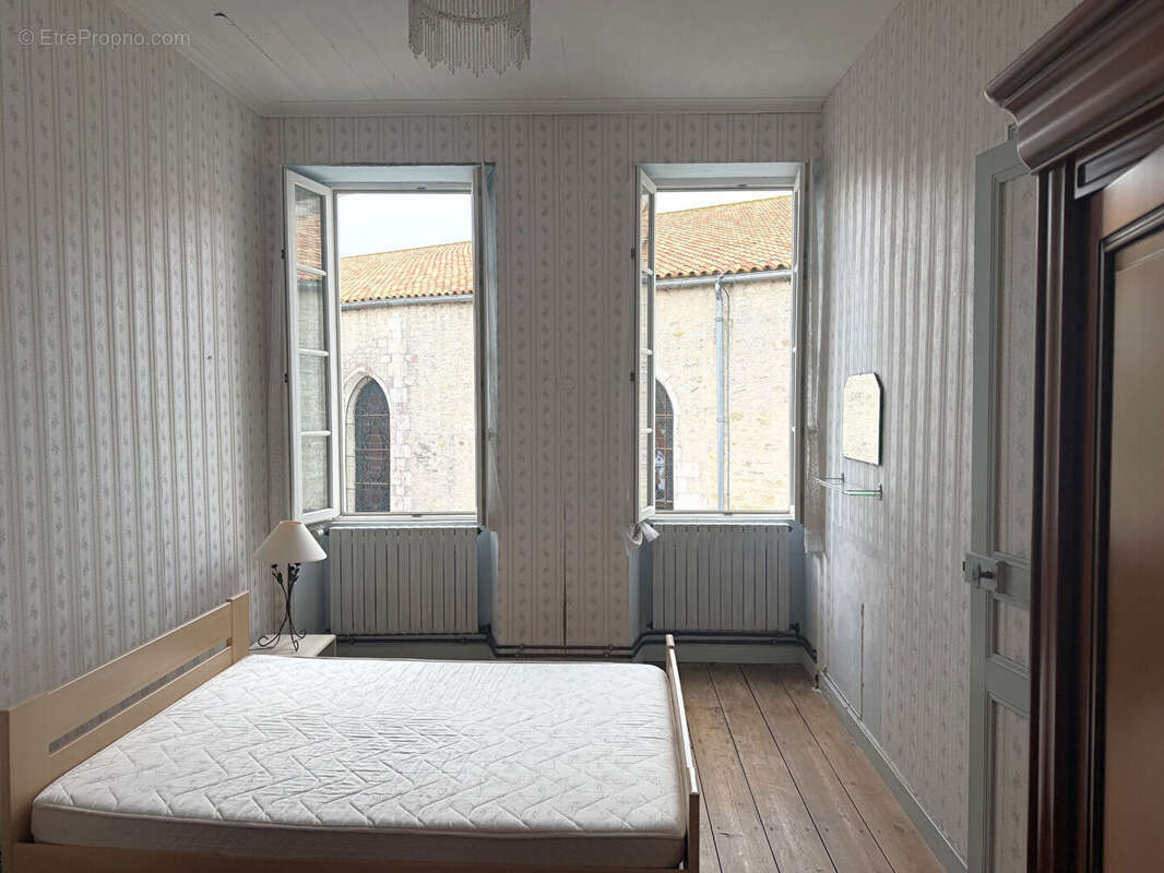 Maison à LA FLOTTE