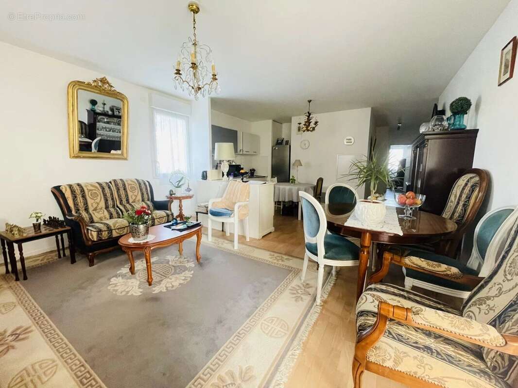 Appartement à BOUAYE