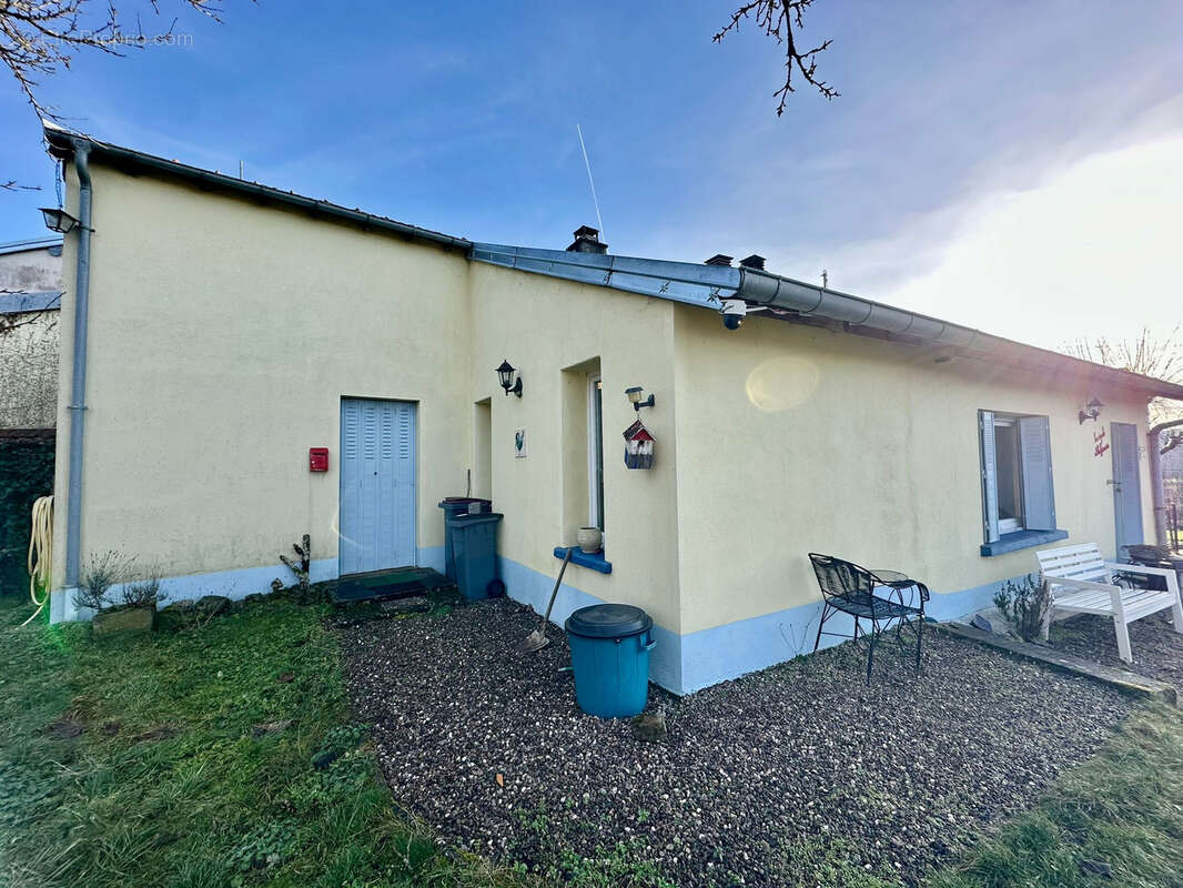 Maison à ORMOY
