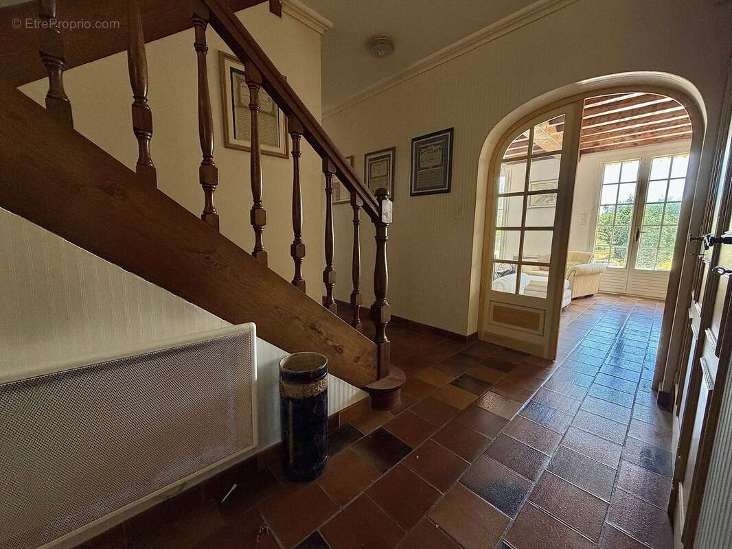 Maison 218 m² à Le Bugue  - photo 4