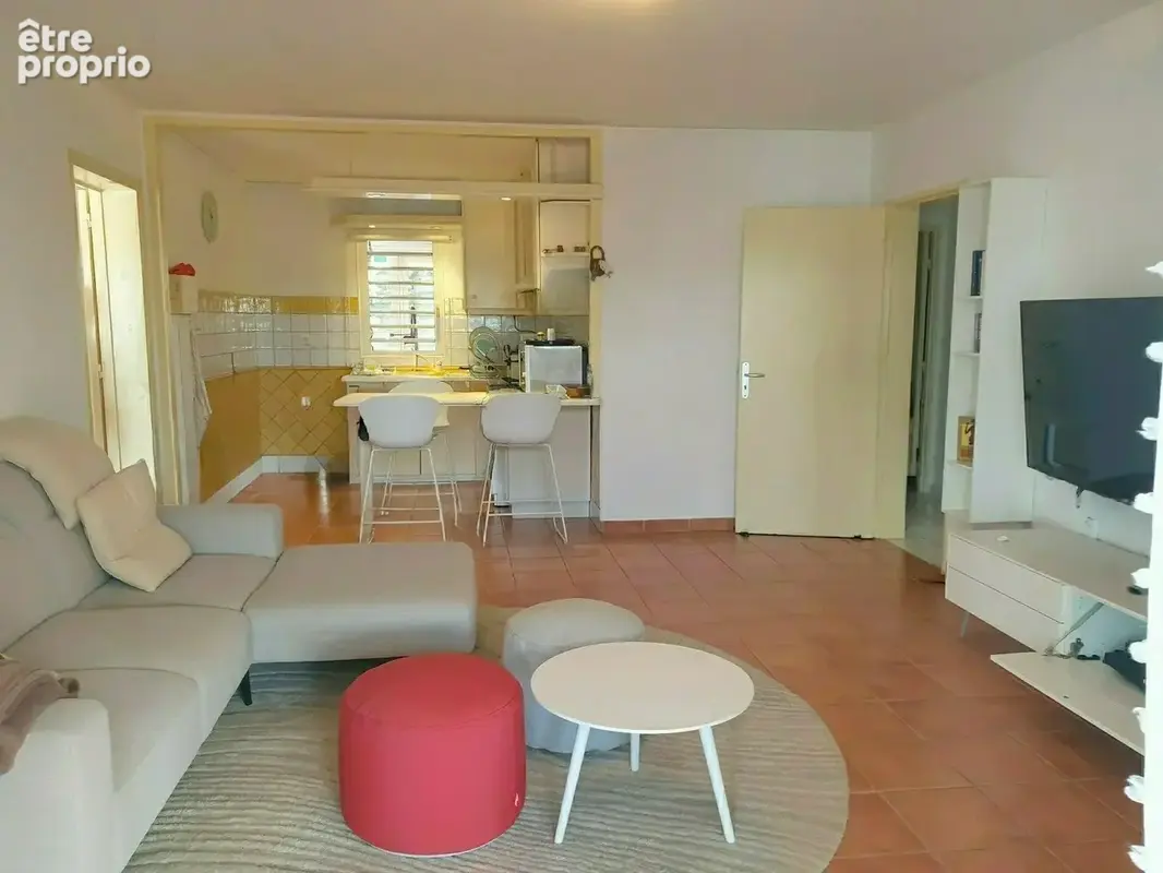 Maison 257 m² à Bras-Panon  - photo 6