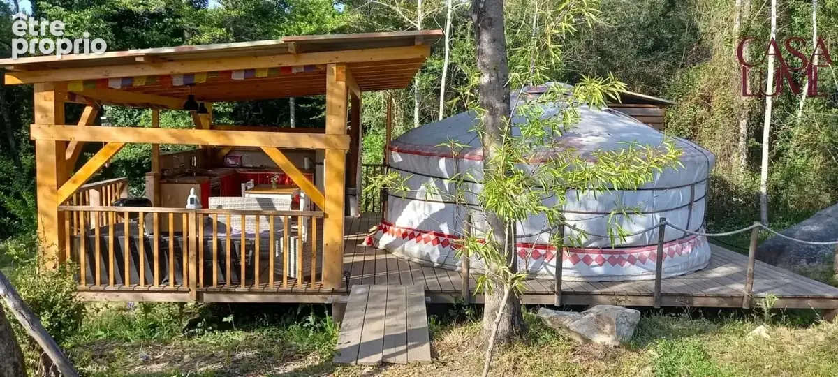Maison + 2 gîtes et 6300 m² de terrain - photo 17