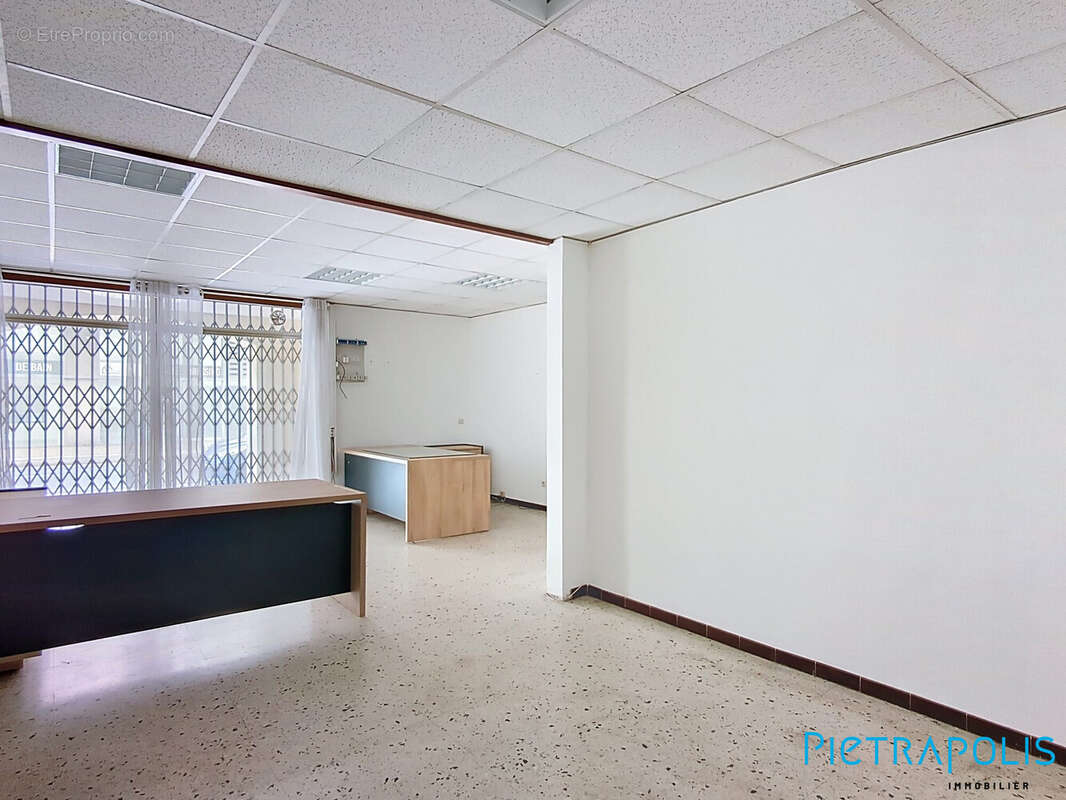 Commerce 55 m² à vendre à Sete (34200) - photo 4