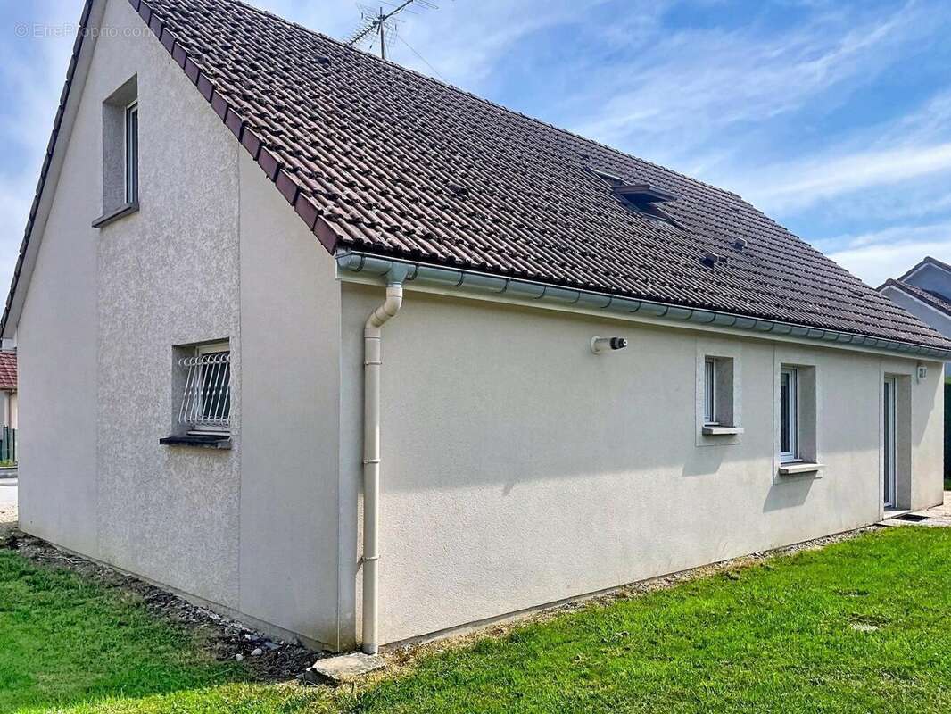Photo 2 - Maison à GOLBEY
