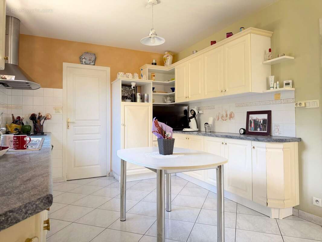 Maison 161 m² à Bain-De-Bretagne  - photo 7