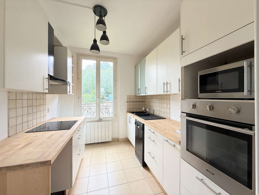 Appartement à COULOMMIERS